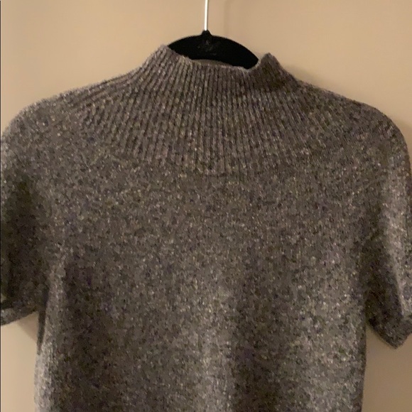 Tahari Sweater - Picture 2 of 4